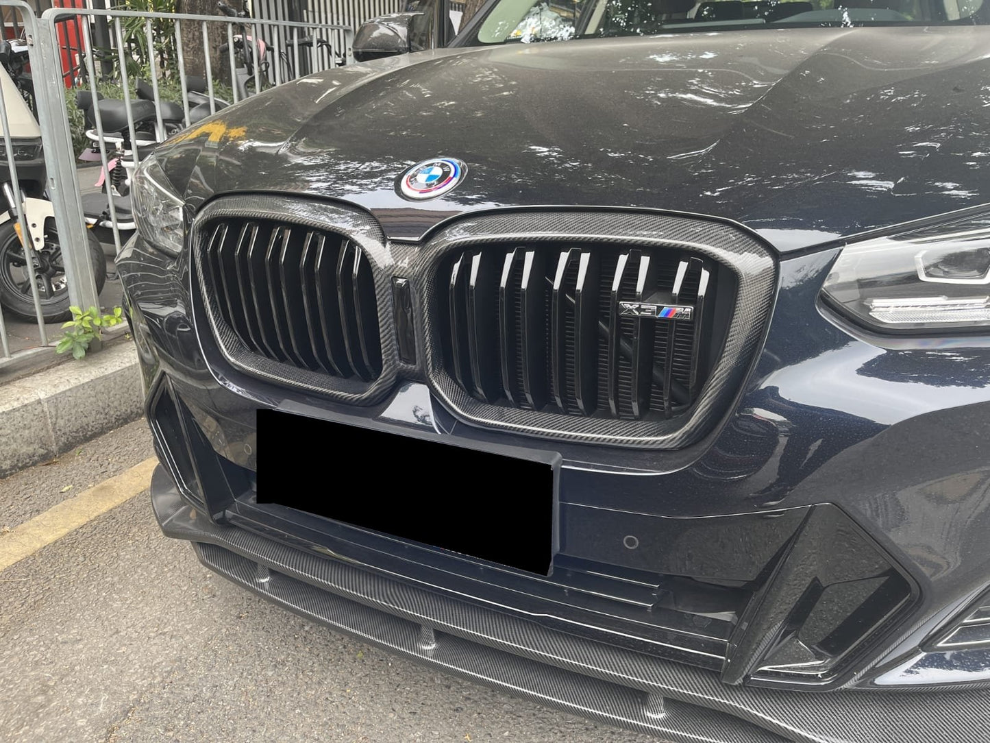 AERO DESIGN - BMW X3M F97 LCI / X4M F98 LCI FRONT CARBON GRILL AERO CARBON