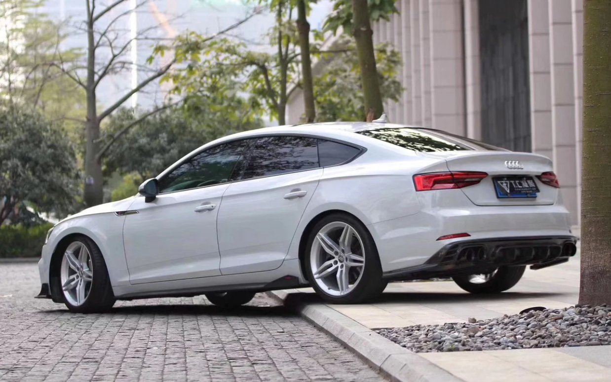 CMST - AUDI A5 S5 B9 CARBON FIBRE SIDE SKIRTS - Aero Carbon UK