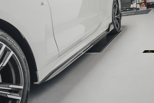 FUTURE DESIGN - BMW G22 4 SERIES CARBON FIBRE SIDE SKIRTS - Aero Carbon UK