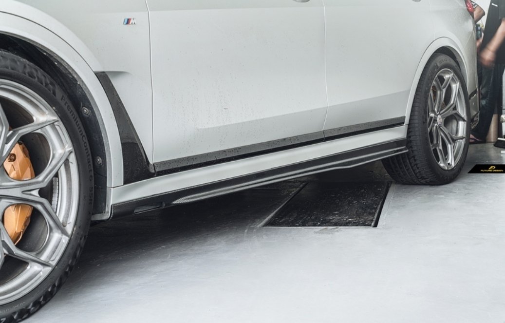 FUTURE DESIGN - BMW X7 G07 CARBON FIBRE SIDE SKIRTS - Aero Carbon UK