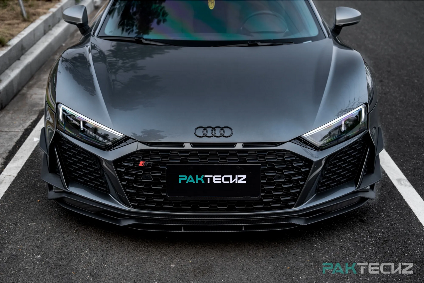 PAKTECHZ - AUDI R8 DRY CARBON FIBRE FRONT LIP