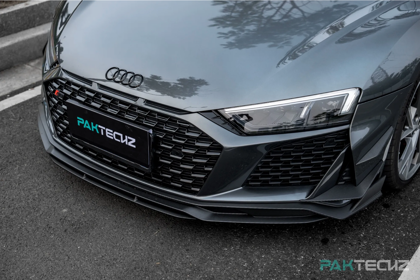 PAKTECHZ - AUDI R8 DRY CARBON FIBRE FRONT CANARDS